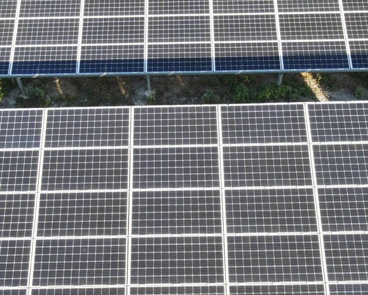 Centrale photovolta&iuml;que : cellules en surchauffe &ndash; photo